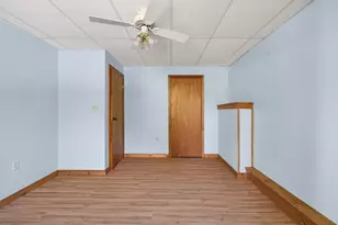 532 Hill St, Raynham, MA 02767 - Photo 27
