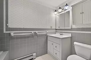 532 Hill St, Raynham, MA 02767 - Photo 23