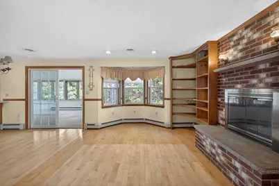 532 Hill St, Raynham, MA 02767 - Photo 11