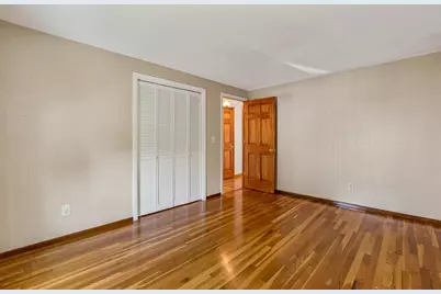 21 Cardosi Ct, Pawtucket, RI 02861 - Photo 13