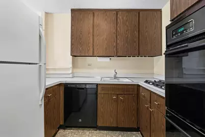 151 Tremont St #15A, Boston, MA 02111 - Photo 9