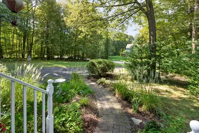 17 Conservation Drive, Douglas, MA 01516 - Photo 7