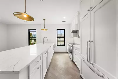 15 Hunting Street #6, Cambridge, MA 02141 - Photo 5