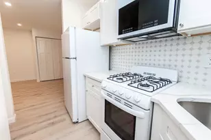 142 Kenrick, Boston, MA 02135 - Photo 5