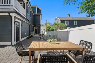 595 Winthrop St, Medford, MA 02155 - Photo 39