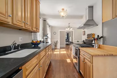 37 Everett St #1, Waltham, MA 02453 - Photo 15