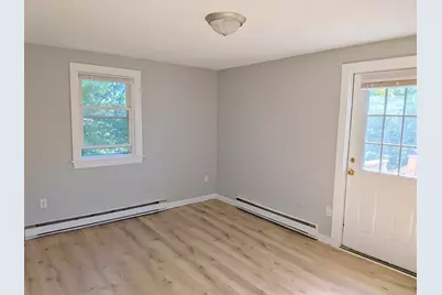 22 Hampson St #6, Attleboro, MA 02703 - Photo 11