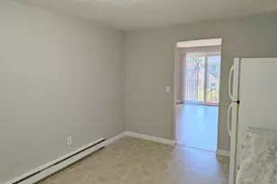 22 Hampson St, Attleboro, MA 02703 - Photo 9