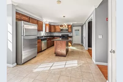 23 Snell St, Sturbridge, MA 01518 - Photo 9