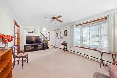 8 Glenmere Rd, Charlton, MA 01507 - Photo 7