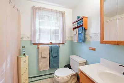 8 Glenmere Rd, Charlton, MA 01507 - Photo 15