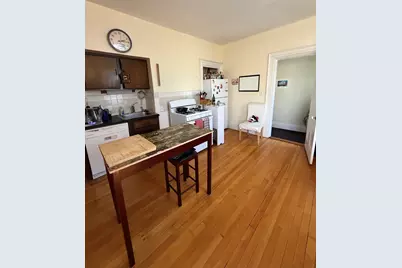 2301 Massachusetts Avenue #2, Cambridge, MA 02140 - Photo 7