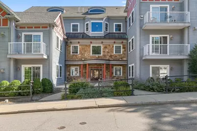 224 Florence St #10, Boston, MA 02131 - Photo 39