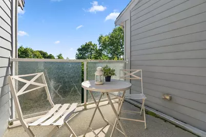 224 Florence St #10, Boston, MA 02131 - Photo 33