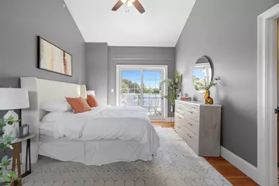 224 Florence St #10, Boston, MA 02131 - Photo 17
