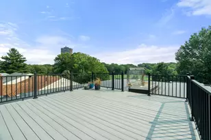 59 Highland, Brookline, MA 02445 - Photo 11