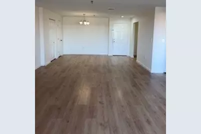 3920 Mystic Valley Pkwy #410, Medford, MA 02155 - Photo 5