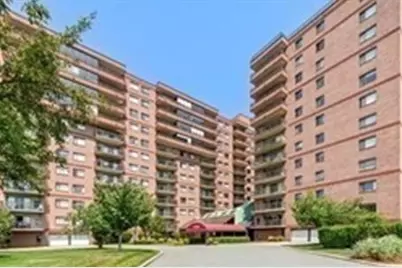 3920 Mystic Valley Pkwy #410, Medford, MA 02155 - Photo 1