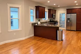 113 Hillsdale Rd, Somerville, MA 02144 - Photo 3