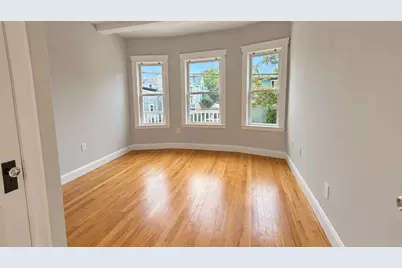113 Hillsdale Rd #113, Somerville, MA 02144 - Photo 5