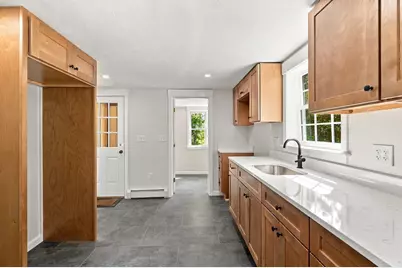 234 Purchase St, Milford, MA 01757 - Photo 5