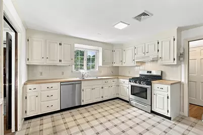 109 Greenland Cir, Dennis, MA 02660 - Photo 11