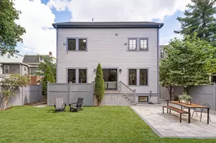 27 Walden St, Cambridge, MA 02140 - Photo 3