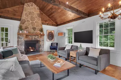 304 Warren Rd, Brimfield, MA 01010 - Photo 15