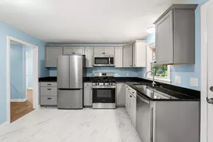 3 Bradley Rd, Andover, MA 01810 - Photo 11