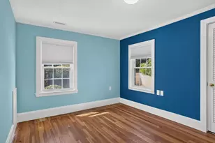 4 Parkway Rd, Medford, MA 02155 - Photo 31