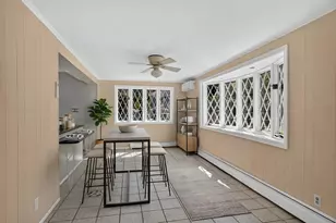 4 Parkway Rd, Medford, MA 02155 - Photo 13