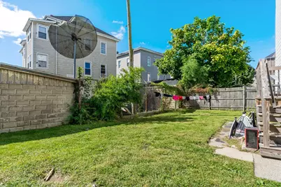 86 Beetle St, New Bedford, MA 02746 - Photo 9
