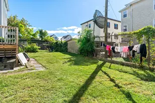 86 Beetle St, New Bedford, MA 02746 - Photo 11