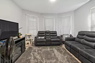 86 Beetle St, New Bedford, MA 02746 - Photo 13