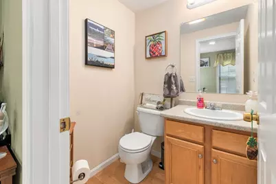 417 Hildreth St #5, Lowell, MA 01850 - Photo 7