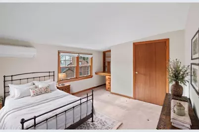 6 Van Horn Street, West Springfield, MA 01089 - Photo 37