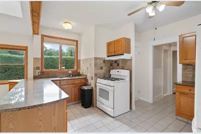 6 Van Horn Street, West Springfield, MA 01089 - Photo 21