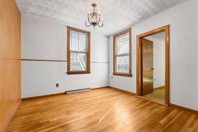 131 Altamont Ave, Melrose, MA 02176 - Photo 5