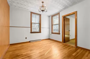 131 Altamont Ave, Melrose, MA 02176 - Photo 5