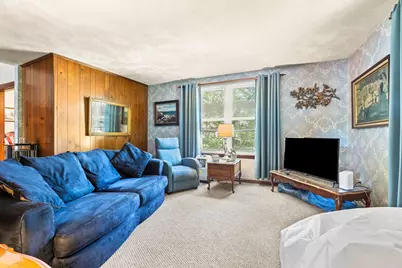 131 Altamont Ave, Melrose, MA 02176 - Photo 17