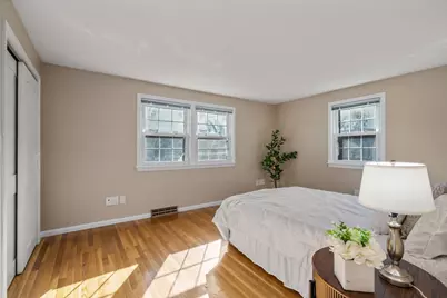 16 Bacon Rd, Framingham, MA 01701 - Photo 17