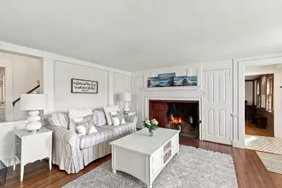 25 Concord St, Gloucester, MA 01930 - Photo 9
