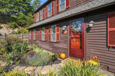 25 Concord St, Gloucester, MA 01930 - Photo 5
