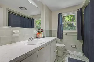 9 Johnson Ave, Johnston, RI 02919 - Photo 3