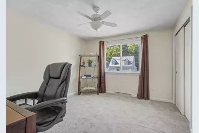 9 Johnson Ave, Johnston, RI 02919 - Photo 7