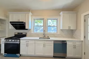 113 Elm Ave, Quincy, MA 02170 - Photo 5