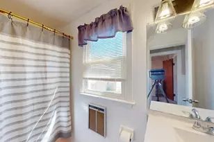 35 Newtonville Ave, Fitchburg, MA 01420 - Photo 13