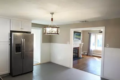 35 Newtonville Avenue, Fitchburg, MA 01420 - Photo 9
