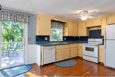 5 Glenwood Cir, Attleboro, MA 02703 - Photo 3