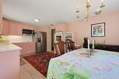 27 Country Club Dr, Westfield, MA 01085 - Photo 3
